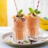 Smoothie glacé aux bananes Chiquita et pêches